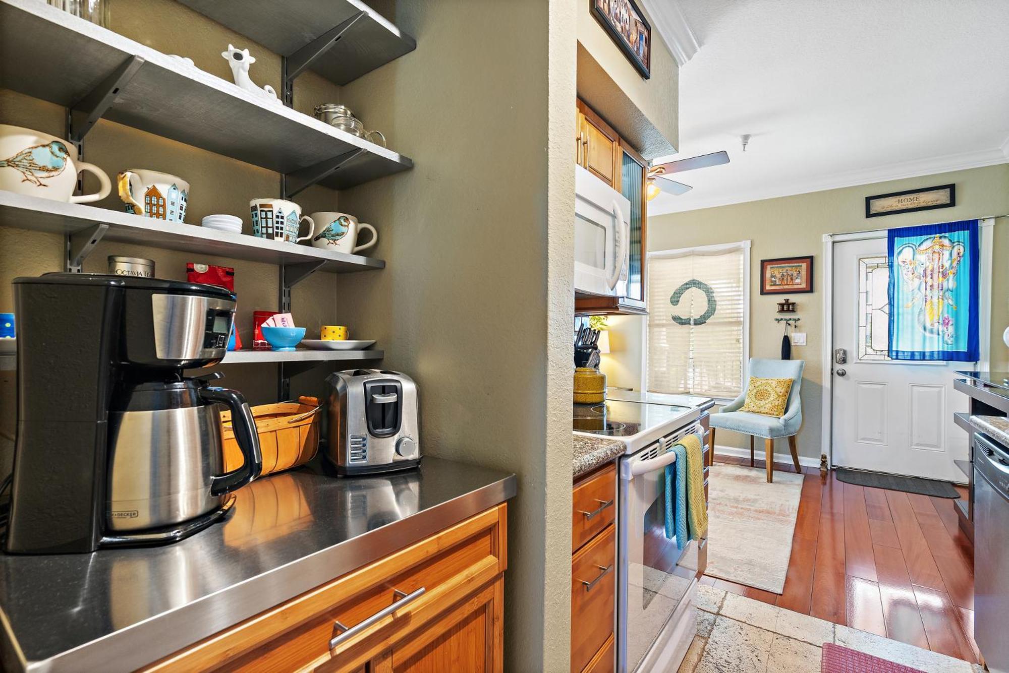 Walk To Everything Downtown Eat - Shop - Play Αγία Πετρούπολη Εξωτερικό φωτογραφία